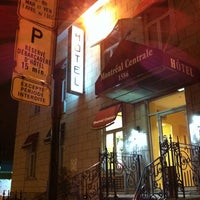 Photo taken at Hostel Montreal Central by Xavier S. on 5/23/2012