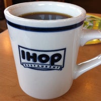 Photo taken at IHOP by Squeaky on 5/27/2011