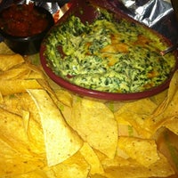 Photo taken at Applebee&amp;#39;s Grill + Bar by Meow ❤ ❤. on 2/26/2012
