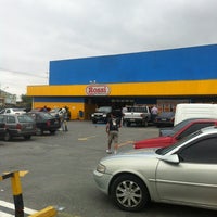 Photo taken at Supermercado Rossi by Cblau B. on 1/28/2012