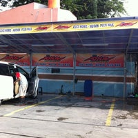 Photo taken at DNA Performance Car Wash by riza r. on 3/17/2012