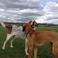 4/16/2012にJessica S.がSwift Run Dog Parkで撮った写真
