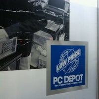 Photo taken at PC DEPOT スマートライフ東名川崎店 by Masa M. on 10/29/2011