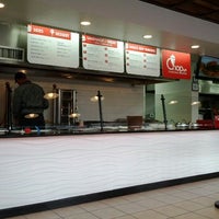 Photo prise au Chops (Burgers &amp;amp; Grill) par Lars le12/31/2011