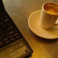 รูปภาพถ่ายที่ Cafe Romeo โดย corey เมื่อ 10/24/2011