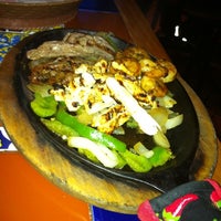 Photo prise au Chili&#39;s Grill &amp; Bar par Jessica C. le8/28/2011