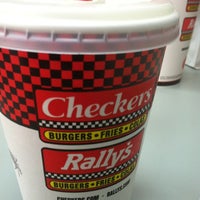 Photo taken at Checkers by Lis R. on 4/14/2012