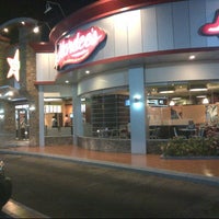 Photo taken at Hardee&amp;#39;s by Mohammed A. on 8/21/2012