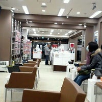 Photo taken at docomo Shop by 大将 on 1/28/2012