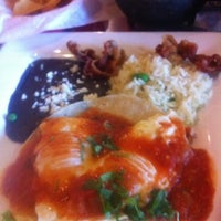 รูปภาพถ่ายที่ Don Pepe&amp;#39;s Rancho Mexican Grill โดย Marilyn T. เมื่อ 2/19/2012
