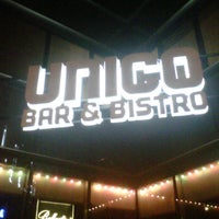 Photo taken at Único | Bar &amp;amp; Bistro by Josesita A. on 10/29/2011
