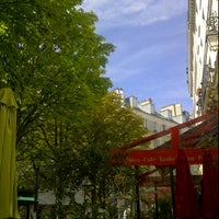 Photo taken at No Stress Café by Christophe F. on 8/15/2011