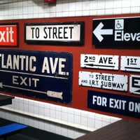 Photo prise au New York Transit Museum par Julia W. le8/11/2012