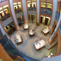 รูปภาพถ่ายที่ Carroll Community College Library โดย Carroll Community College เมื่อ 2/16/2012