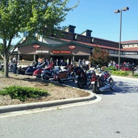 9/9/2012 tarihinde Krystal I.ziyaretçi tarafından Blue Ridge Harley-Davidson'de çekilen fotoğraf