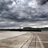 Photo taken at Flughafen Tempelhof by Torsten B. on 7/15/2012
