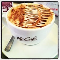 Photo taken at McDonald&amp;#39;s / McCafé by becca q. on 8/16/2012