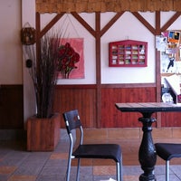 Foto tirada no(a) Café des Bois por Genevieve B. em 5/12/2012