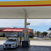 Photo taken at Shell by Reyner C. on 6/23/2020