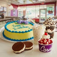 Photo taken at Carvel by Carvel Ice Cream on 7/1/2015