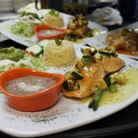 Снимок сделан в Acapulco&amp;#39;s Mexican Cuisine пользователем Acapulco&amp;#39;s Mexican Cuisine 12/26/2014