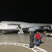 Photo taken at Lufthansa Flight LH 197 by Mark M. on 11/24/2017