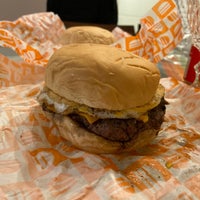 Foto diambil di Orange Burger oleh Rafael L. pada 12/16/2019