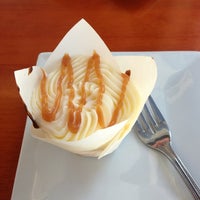 5/31/2013에 Katlyn A.님이 Ethereal Cupcake and Coffee Shoppe에서 찍은 사진