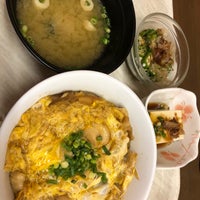 Photo taken at 華さん食堂 飯塚店 by うみのすけ on 1/14/2019