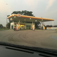 Photo taken at Shell by Martin C. on 4/27/2017