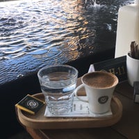 Foto tirada no(a) Kahve Durağı por Zeyzey . em 12/12/2021