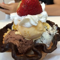 Photo taken at Andersen&amp;#39;s of Denmark Ice Cream by KT L. on 7/6/2014