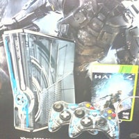 Photo taken at GameStop by Maria F. on 11/1/2012