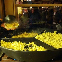 Foto diambil di Vancouver Christmas Market oleh Kai Li L. pada 11/28/2012