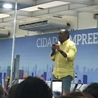 Photo taken at FEIRA DO EMPREENDEDOR 2017 by Cristina E. on 2/21/2017