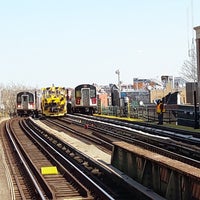 Photo taken at MTA Subway - 52nd St/Lincoln Ave (7) by Mikey R. on 3/15/2018