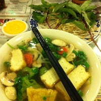 Photo taken at Pho Big Bowl by Audrey on 12/2/2012