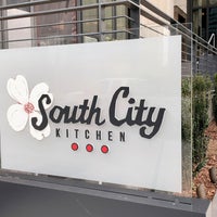 2/4/2020 tarihinde shinodoggziyaretçi tarafından South City Kitchen'de çekilen fotoğraf