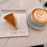 Photo taken at Spruce Cafe &amp;amp; Patisserie by Juan G. on 9/21/2019