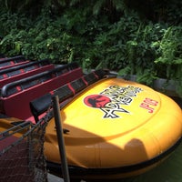 Photo taken at Jurassic Park River Adventure by Jose C. on 7/21/2016