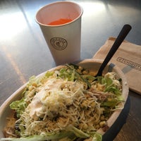 Photo taken at Chipotle Mexican Grill by Aptraveler on 4/27/2016