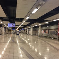 รูปภาพถ่ายที่ Gautrain Rosebank Station โดย Aptraveler เมื่อ 9/22/2019