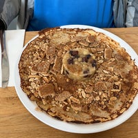 Foto scattata a Pancakes Amsterdam da Carrianne B. il 9/29/2023