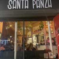 Foto tirada no(a) Santa Panza por Monica R. em 9/23/2023