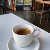 9/13/2021 tarihinde Find M.ziyaretçi tarafından Cafe Javasti'de çekilen fotoğraf