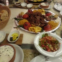 Das Foto wurde bei Maşagah Restaurant von BURAK D. am 12/9/2012 aufgenommen