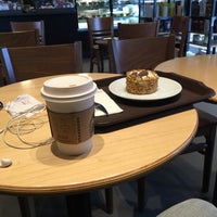 Photo taken at Starbucks by Emre ö. on 9/24/2015