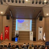 10/14/2022에 Esra K.님이 Yaşar Üniversitesi에서 찍은 사진