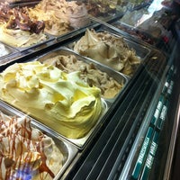 Photo taken at Australian Home Made Ice Cream by Sébastien V. on 12/11/2012