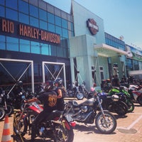 Photo taken at Rio Harley-Davidson by Mochilando B. on 12/6/2014